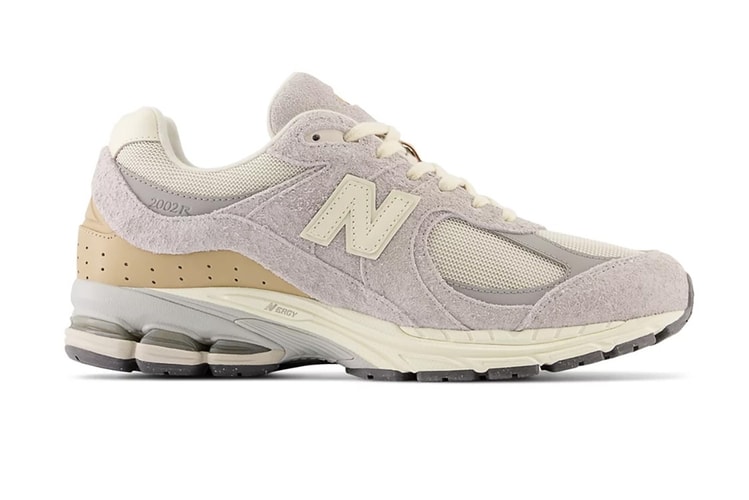 率先近賞 New Balance 2002R 全新配色「Rain Cloud」