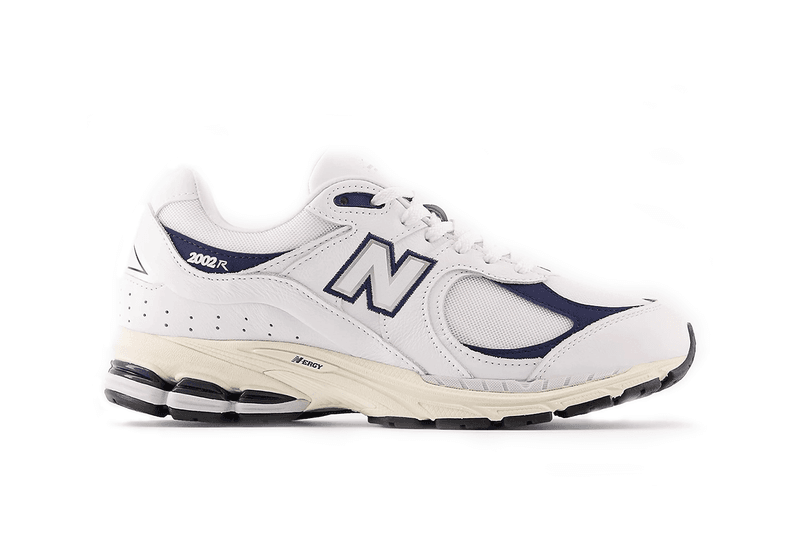 率先近賞 New Balance 2002R 全新配色「Natural Indigo」