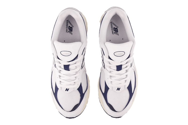 率先近賞 New Balance 2002R 全新配色「Natural Indigo」