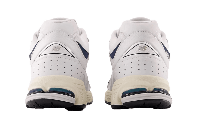 率先近賞 New Balance 2002R 全新配色「Natural Indigo」