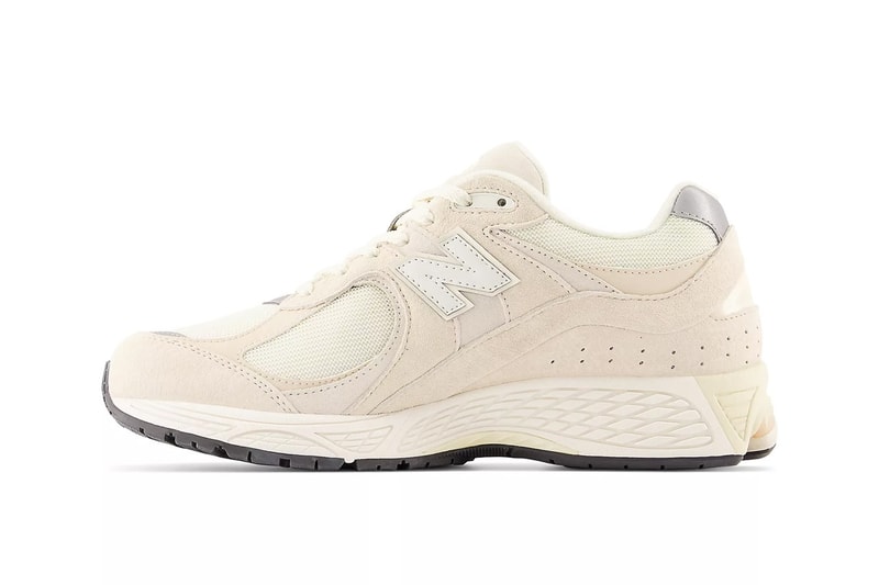 率先近賞 New Balance 2002R 最新配色「Calm Taupe」官方圖輯
