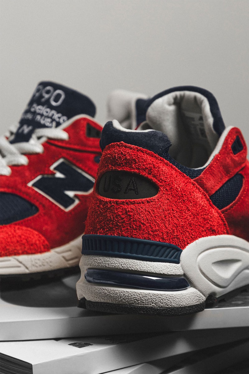 獨家近賞 New Balance 990v3 MADE in USA「Scarlet」、 990v2「Chrysanthemum」