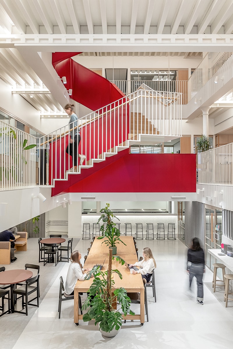 《The Sustainable City: London’s Greenest Architecture》帶讀者走進倫敦永續建築
