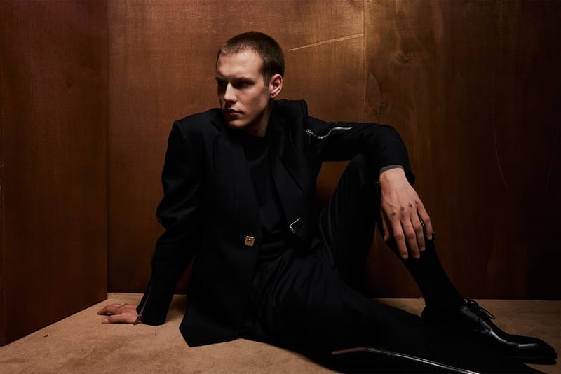 Unawares 正式發布 2022 秋冬系列