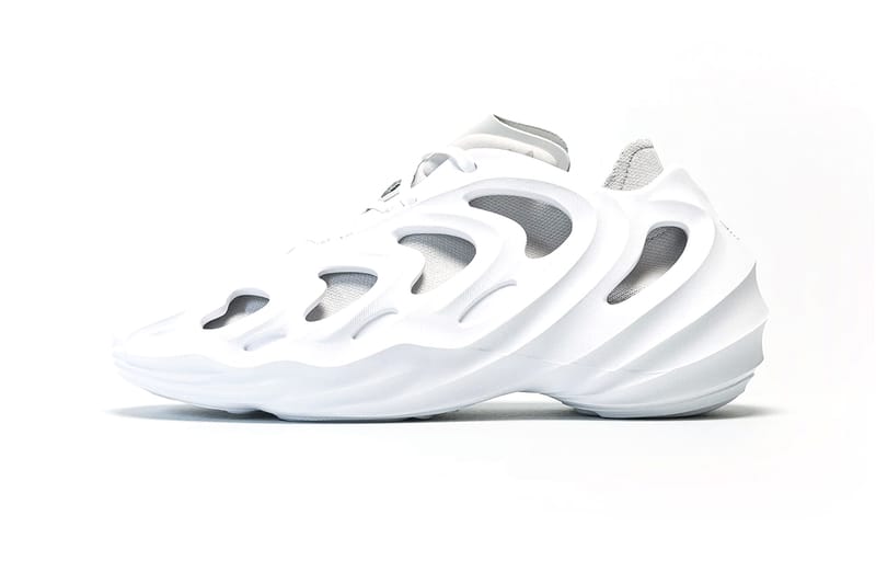 adidas adiFOM Q 最新配色「White/Grey One」正式亮相