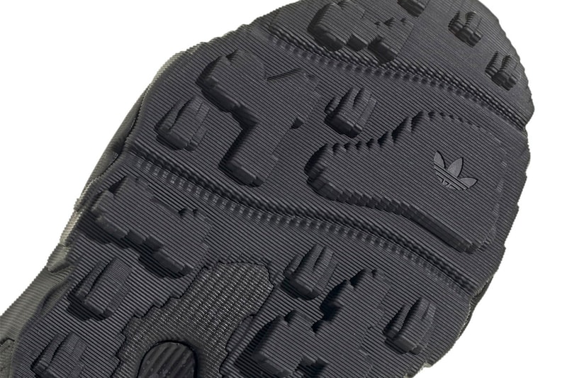 adidas 最新套穿式鞋款 Rovermule Adventure「Triple Black」發售情報正式公開
