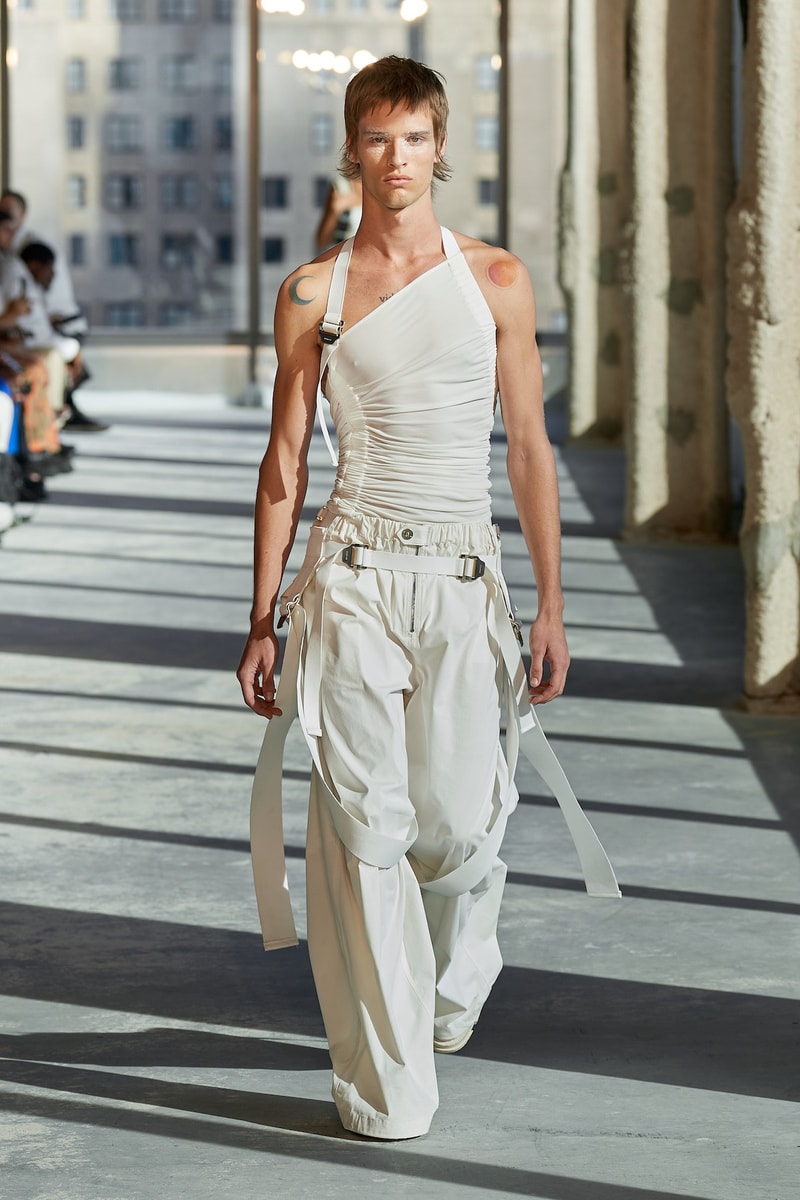 DION LEE 2023 春夏系列大秀正式登場