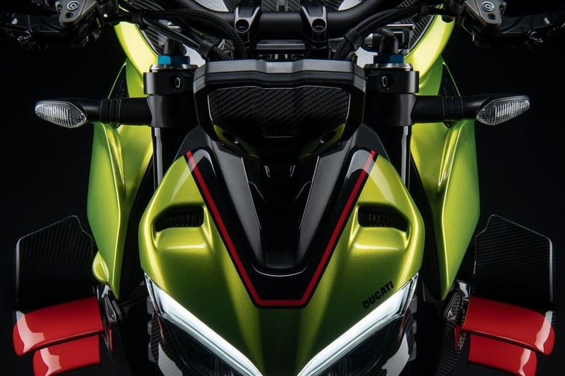 Ducati 攜手 Lamborghini 打造限量 630 輛 Streetfighter V4 聯名重機