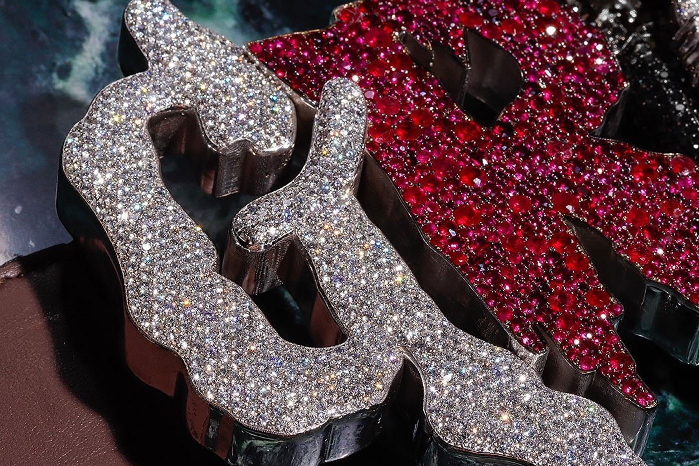 Alex Moss New York 為 A$AP Rocky 打造要價 32 萬美元的珠寶皮帶扣