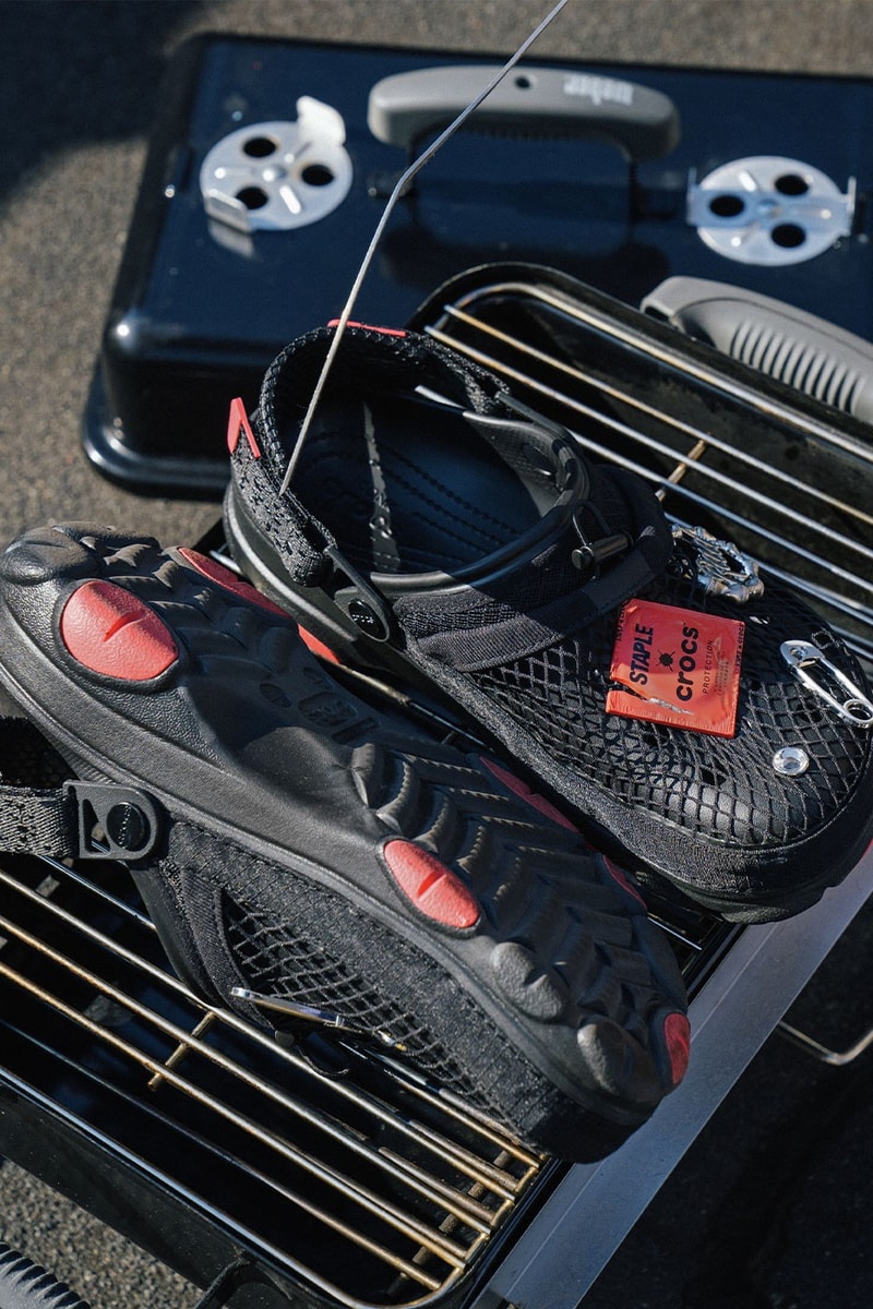 STAPLE x Crocs 打造全新 All-Terrain Clog 聯乘鞋款
