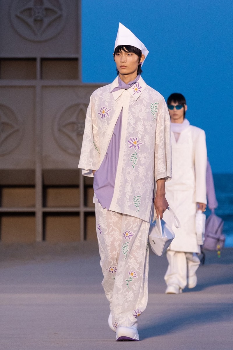 Louis Vuitton 正式登陸阿那亞海灘發佈 2023 春夏男裝 Spin-Off 大秀