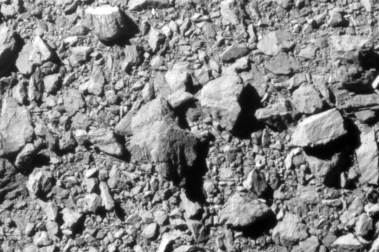 NASA 探測器成功於首次測試撞擊小行星「Dimorphs」
