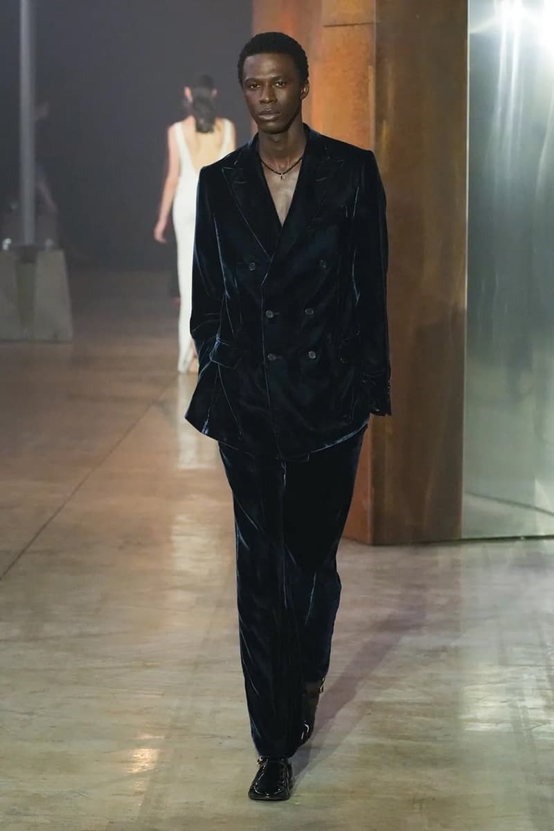 Rhude 主理人 Rhuigi Villaseñor 執掌首回 BALLY 2023 春夏系列大秀登場