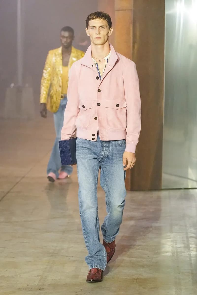 Rhude 主理人 Rhuigi Villaseñor 執掌首回 BALLY 2023 春夏系列大秀登場