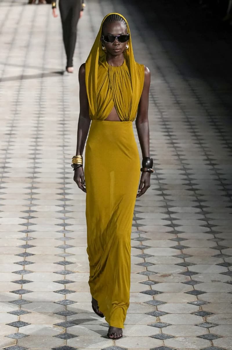 Saint Laurent 正式發表 2023 春夏女裝系列大秀