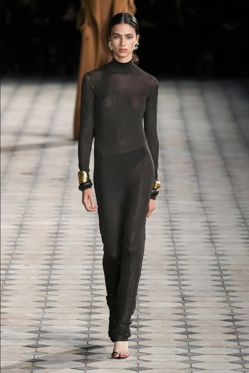 Saint Laurent 正式發表 2023 春夏女裝系列大秀