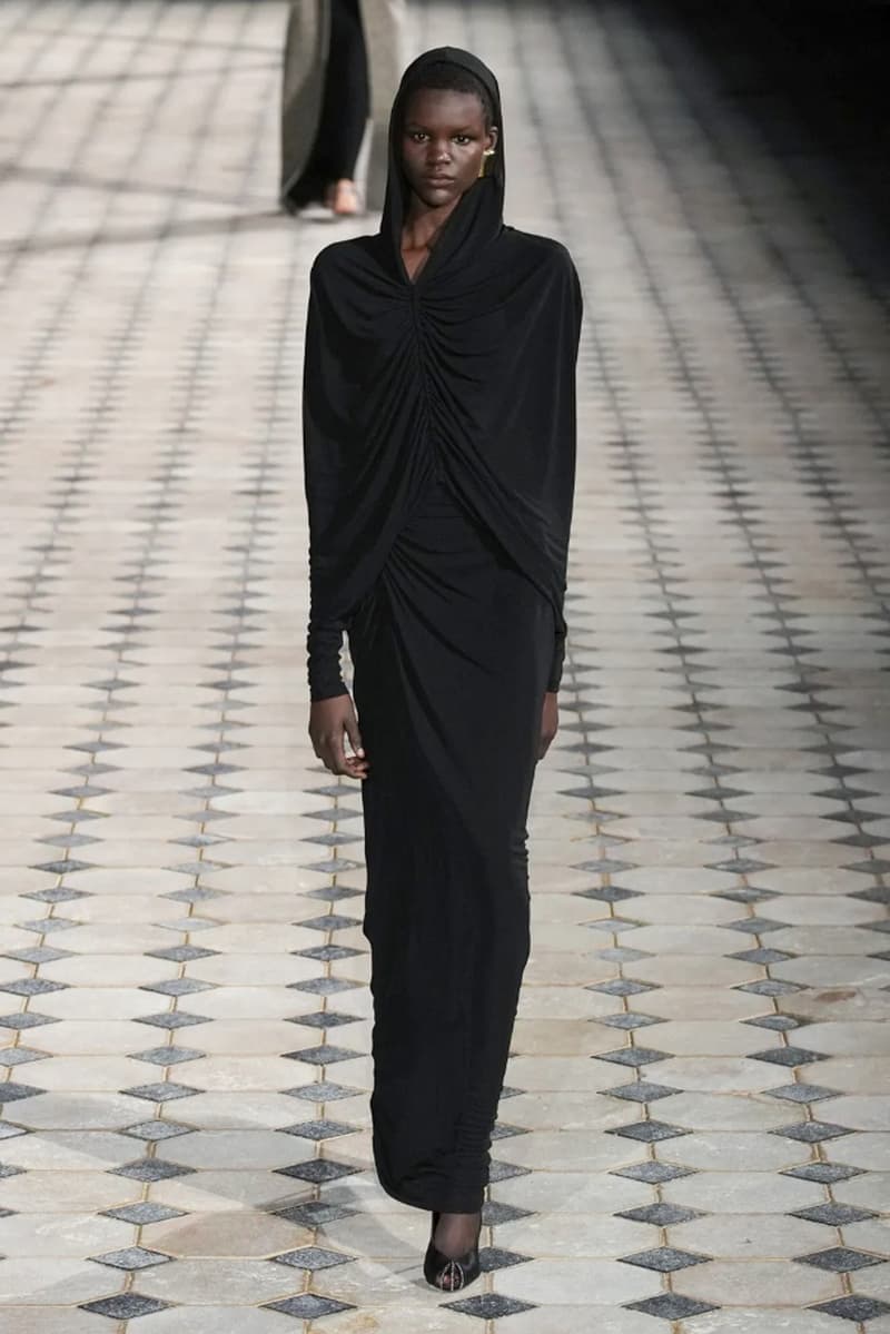 Saint Laurent 正式發表 2023 春夏女裝系列大秀