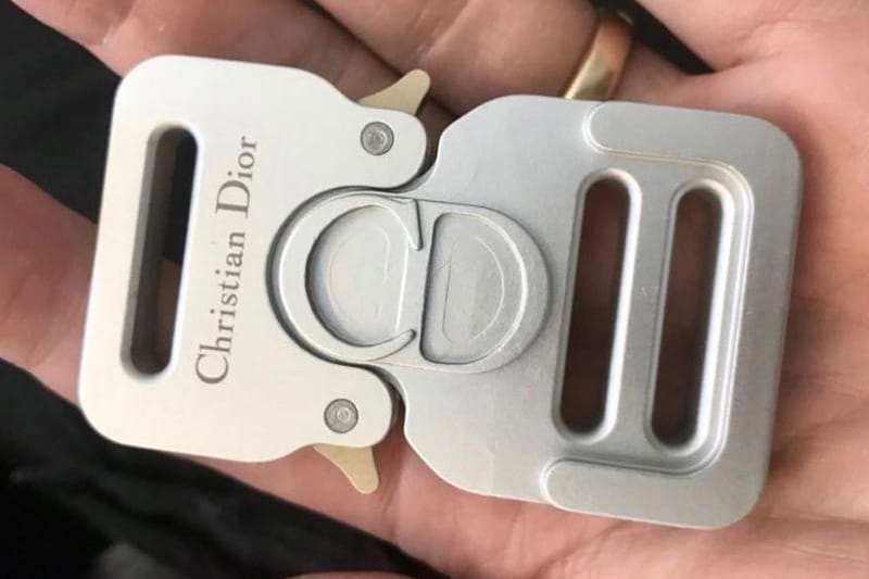 Matthew M Williams 率先揭示為 Dior 設計金屬插扣細節