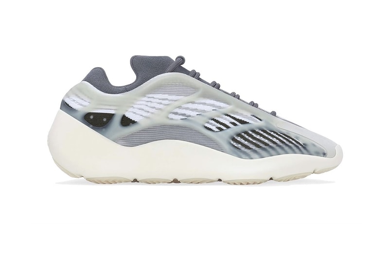 adidas YEEZY 700 V3 最新配色「Fade Salt」官方圖輯、發售情報正式公開