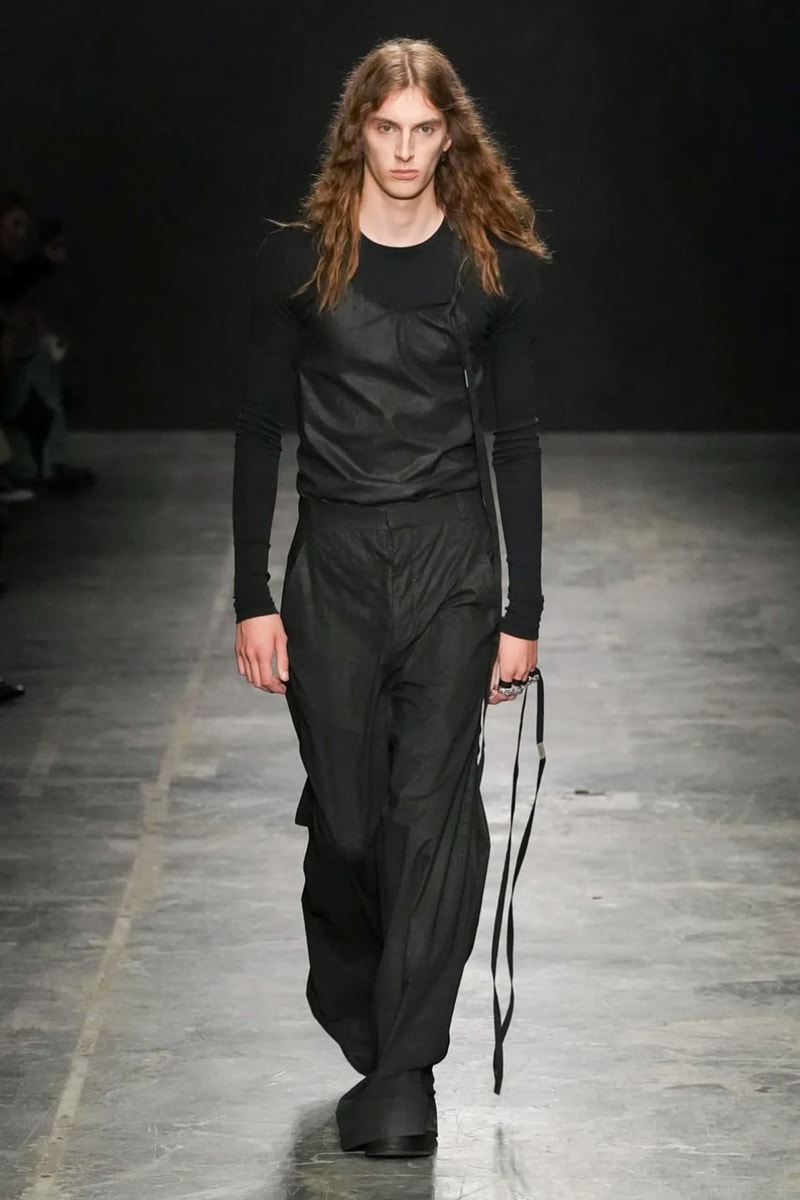 Ann Demeulemeester 正式發佈 2023 春夏系列大秀