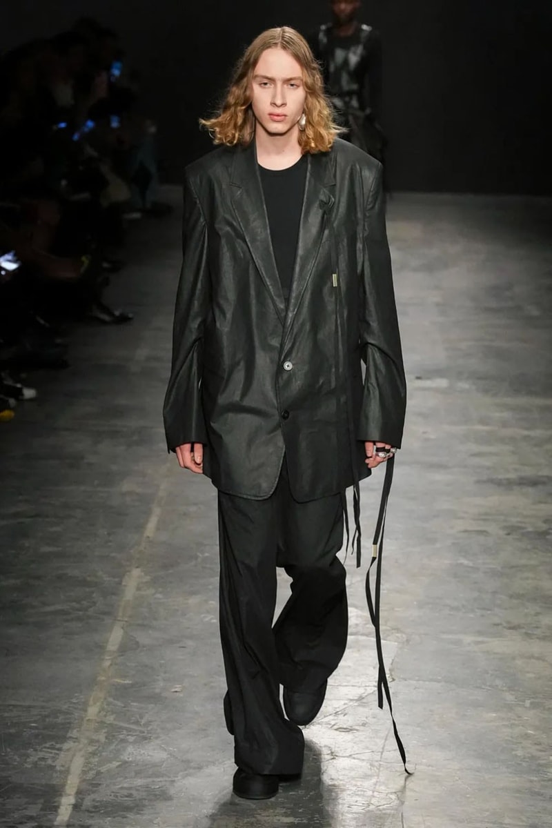 Ann Demeulemeester 正式發佈 2023 春夏系列大秀
