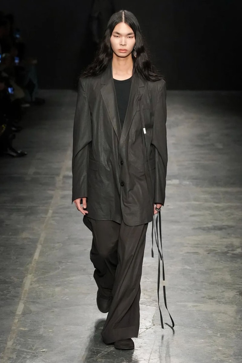 Ann Demeulemeester 正式發佈 2023 春夏系列大秀