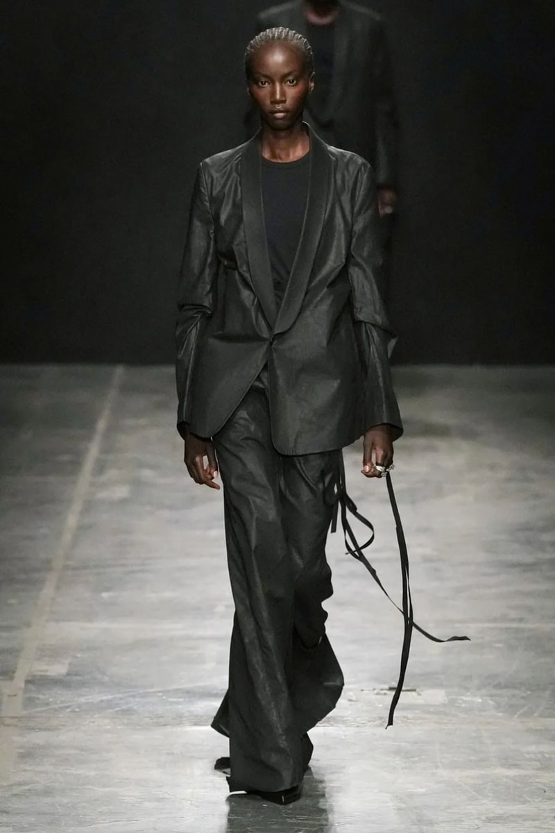 Ann Demeulemeester 正式發佈 2023 春夏系列大秀