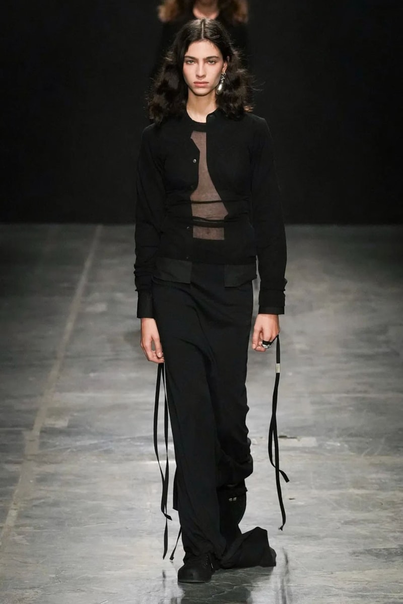 Ann Demeulemeester 正式發佈 2023 春夏系列大秀
