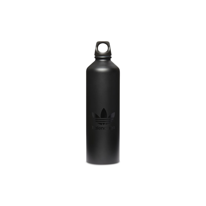 全新單品一覽，Balenciaga、adidas 聯乘系列即將開售