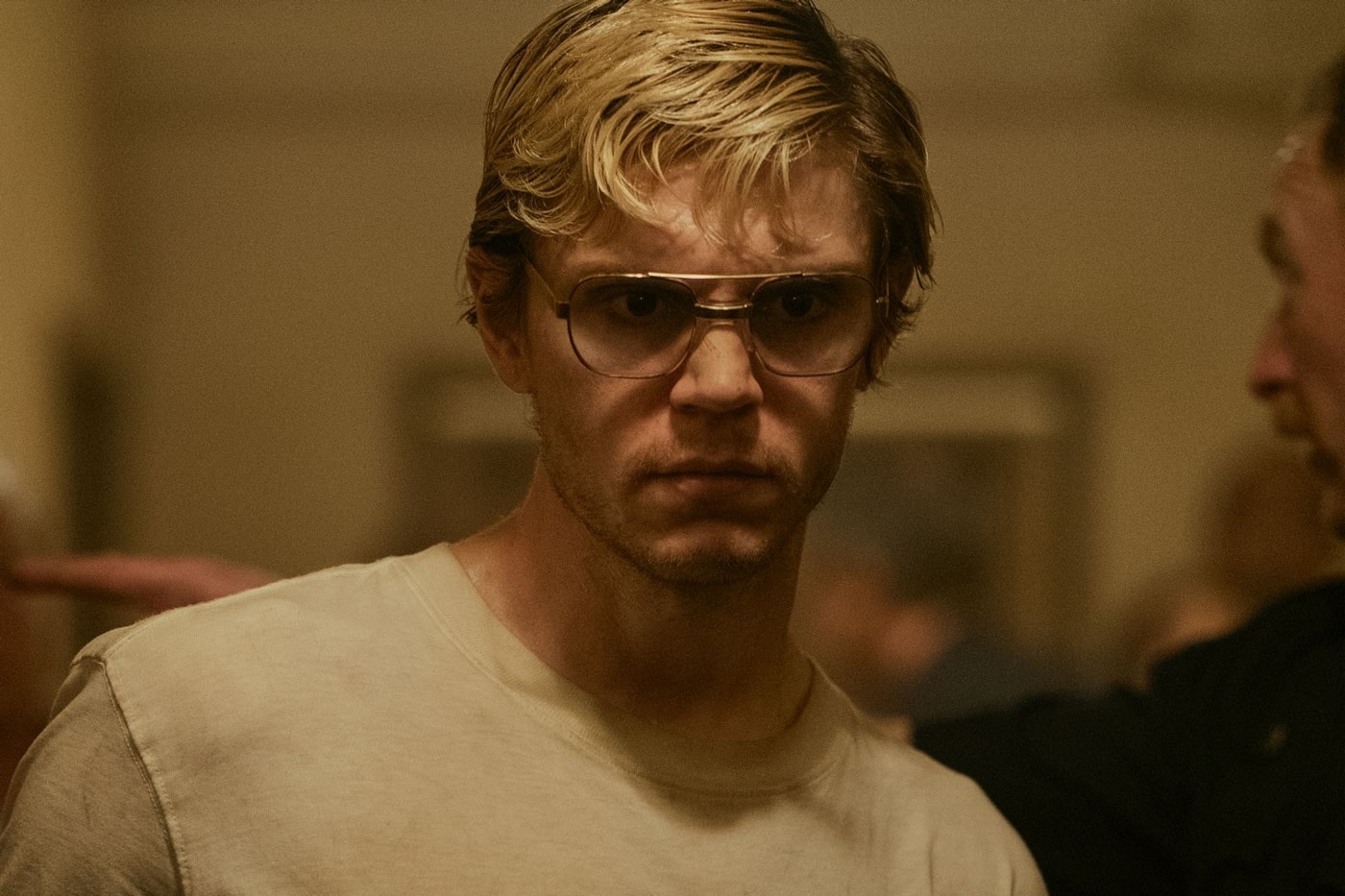 Netflix 殺人犯影集《食人魔達默》真實人物配戴眼鏡以 $15 萬美元出售