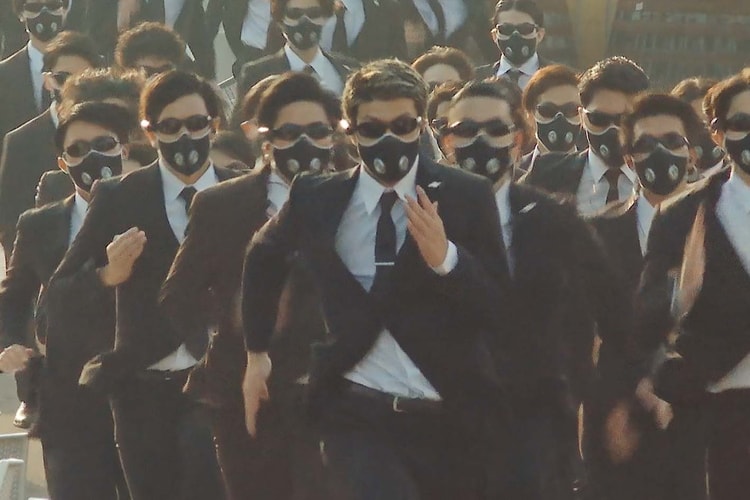 Netflix 11 月份「影集、電影」片單懶人包:王冠、全員逃走中、1899、星期三、初戀