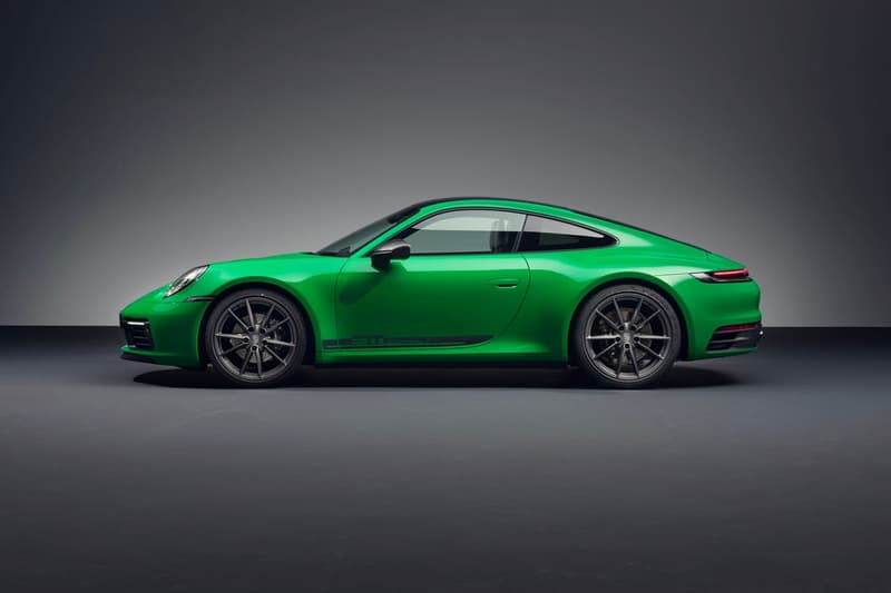 Porsche 正式發表全新輕量化車型 911 Carrera T
