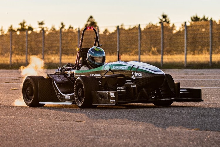 Emporio Armani 發表22 秋冬可持續系列 Hypebeast Emporio Armani 發表22 秋冬可持續系列 Hypebeast