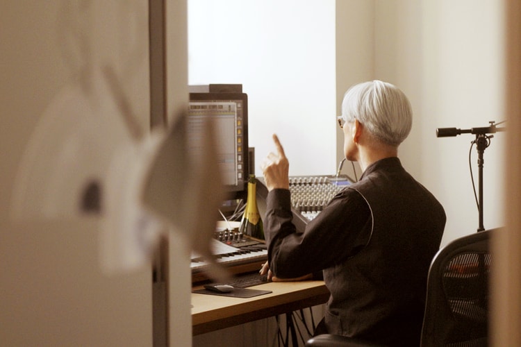 將美酒化作曼妙樂章!作曲家坂本龍一與 Krug 合作的音樂企劃面世