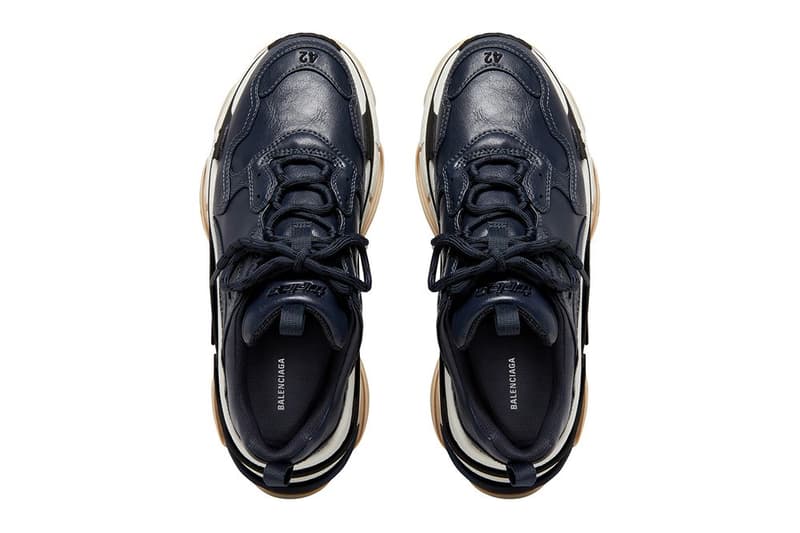 Balenciaga 推出要價 $1,150 美元「Leather-free」迭代 Triple S 鞋款
