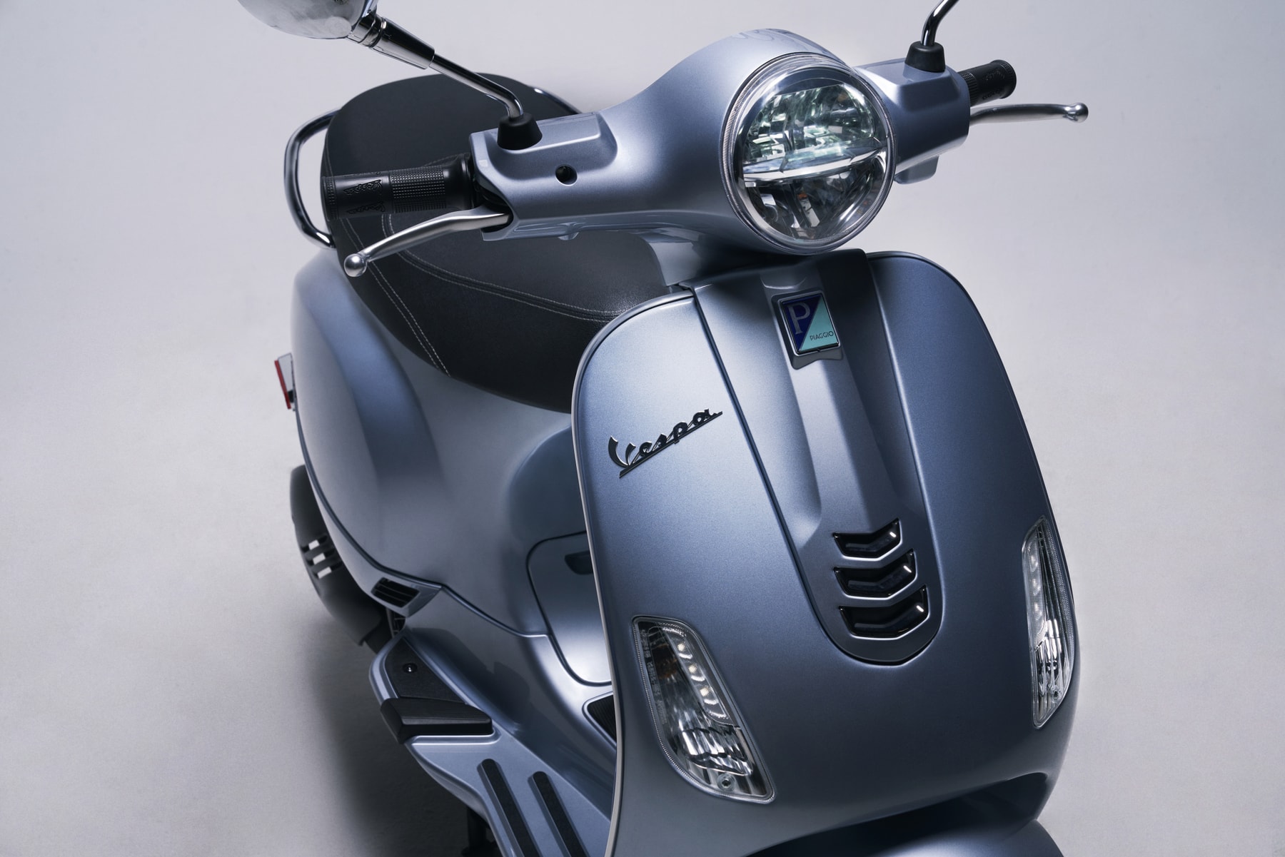 LIVE FREE. LIVE BEAUTIFULLY!陳昊森的生活哲學:保持初心 X 不停創新