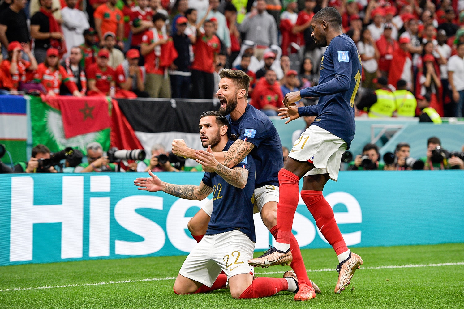 2022 世界盃 – 法國穩如泰山以 2：0 擊退黑馬摩洛哥晉級冠軍戰