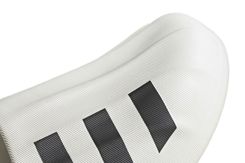 adidas 推出全新洞洞鞋型 adiFom Superstar