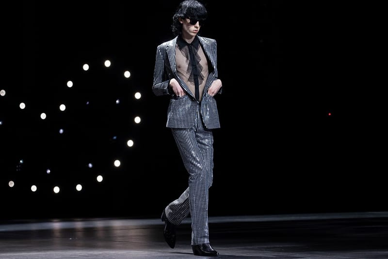 Hedi Slimane 執掌 CELINE 2023 秋季女裝系列大秀正式登場