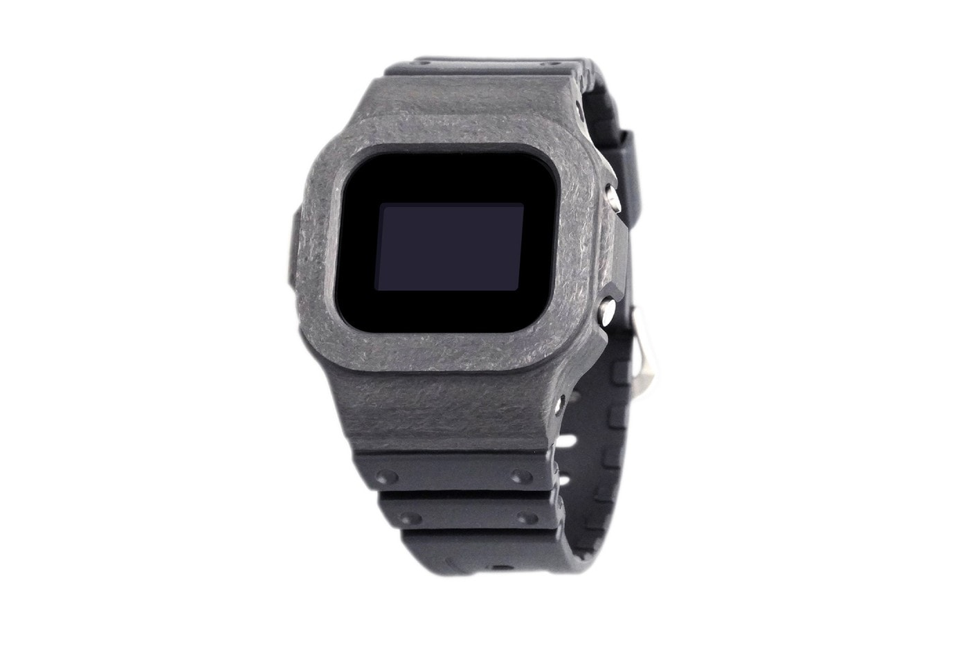 Damue 推出全新碳纖維材質 G-Shock DW-5600 定製錶款