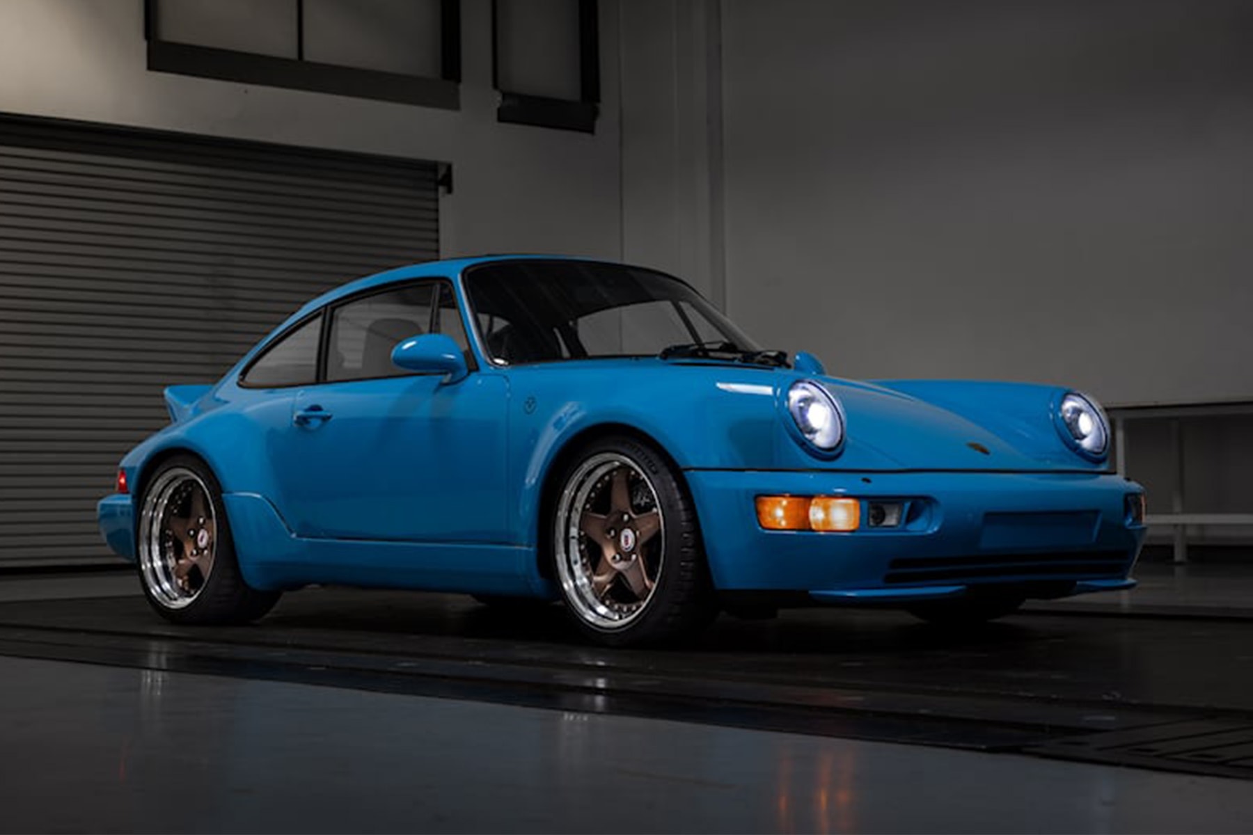 Everrati 打造 964 世代 Porsche 911 全新「電能化」改裝車型