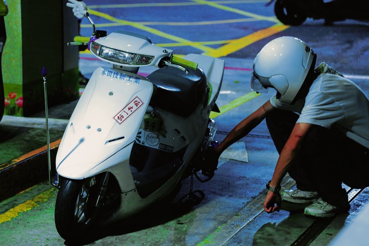 台灣代表性經典車型:推動 90 年代瘋狂機車文化的 Honda Dio 50