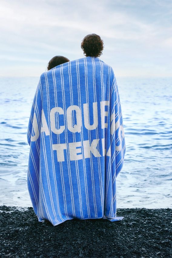 Jacquemus x Tekla 最新聯名寢具、睡衣系列正式登場