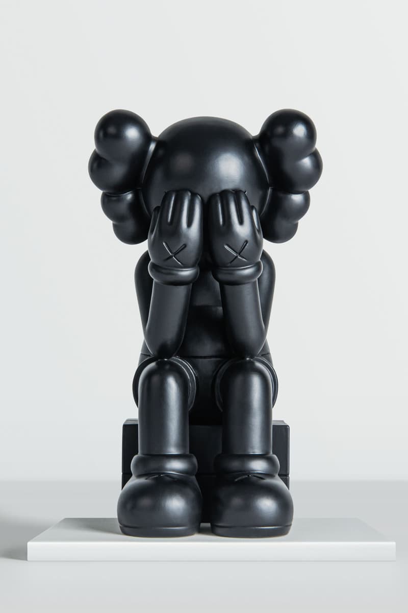 KAWS 推出全新銅像雕塑《KAWS BRONZE EDITIONS》