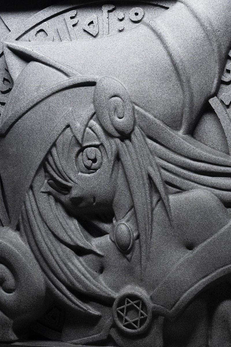 創作單位 VASE BY SU 打造「黑魔導女孩」全新雕塑作品