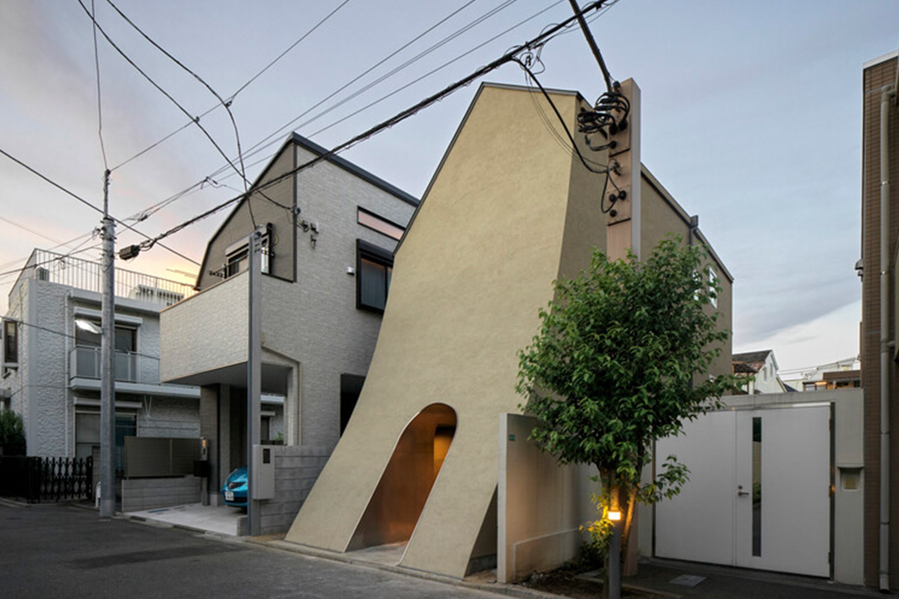 率先預覽 Tan Yamanouchi & AWGL 為日本漫畫家打造「錯層」住宅