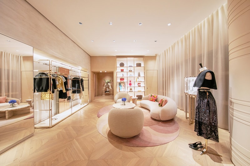 草間彌生聯名系列正式發售！走進 Louis Vuitton 最新 101 旗艦店鋪