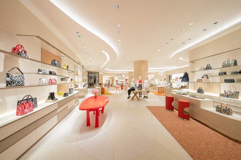 草間彌生聯名系列正式發售！走進 Louis Vuitton 最新 101 旗艦店鋪