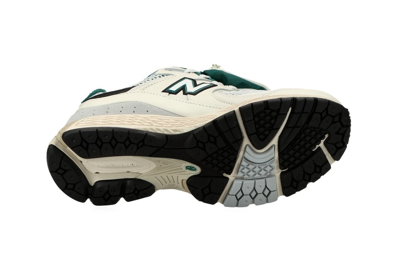 New Balance 2002R「可拆卸小袋設計」全新配色「Nightwatch Green」正式登場