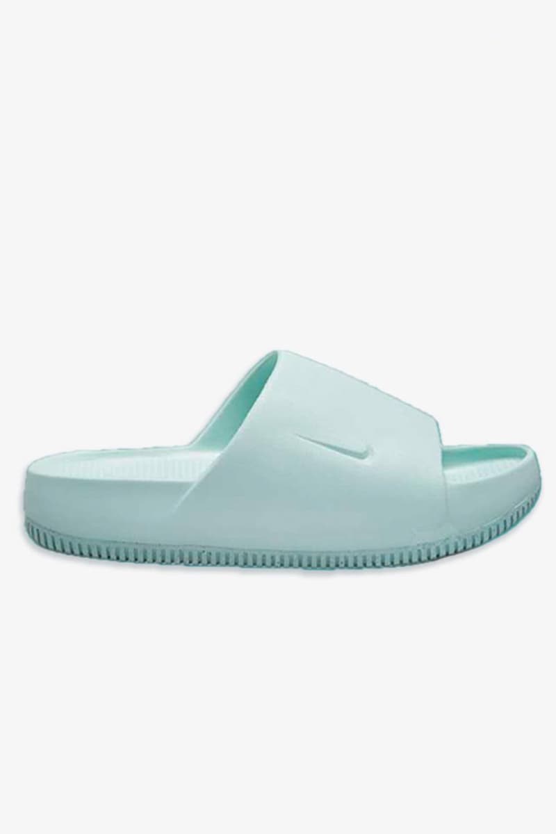 Nike 全新橡膠拖鞋 Calm Slide 率先亮相